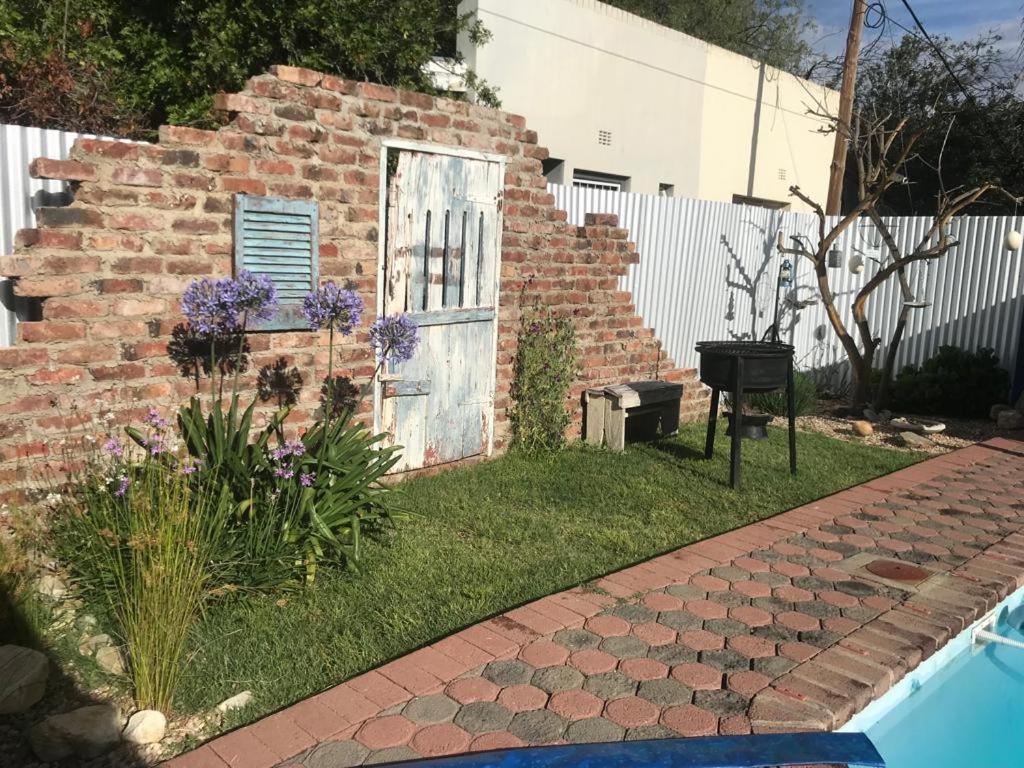 Tuinhuis Oudtshoorn Luaran gambar